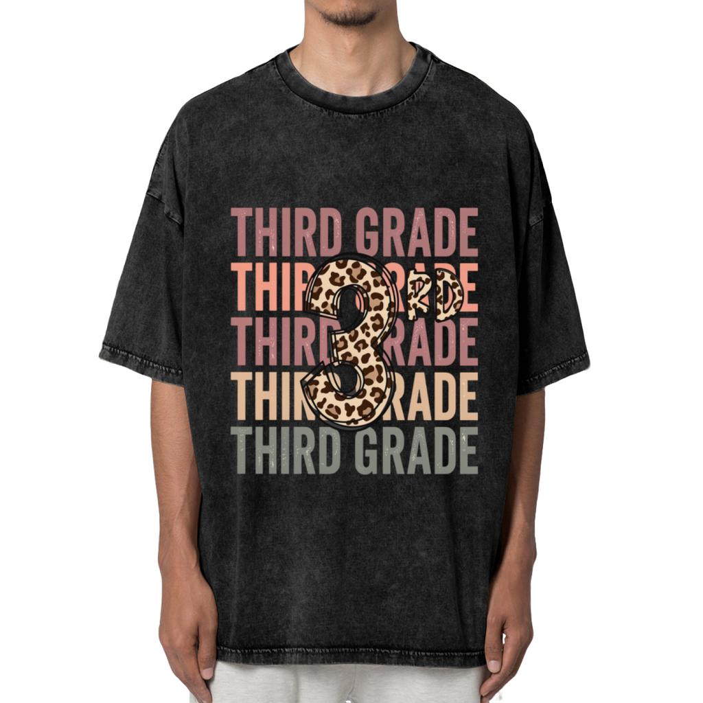 3rd Grade washed graphic T-shirt product image
